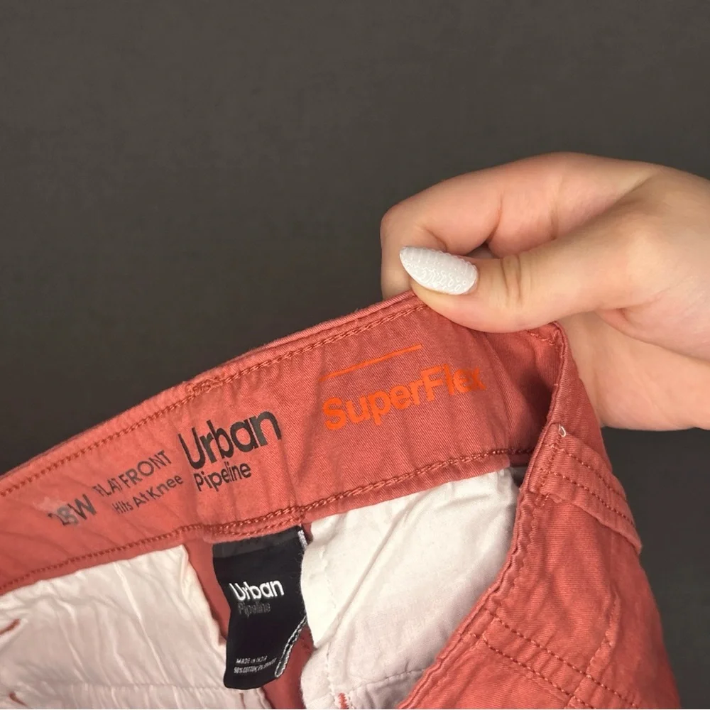 Urban Pipeline Shorts Flat‎ Front 28 Salmon Pink Superflex Knee Length NWT